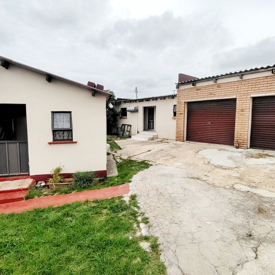 4 Bedroom Property for Sale in Mdantsane Eastern Cape